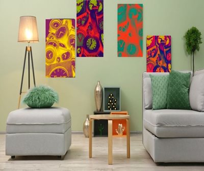 שעונים עתיקים צבעוניים