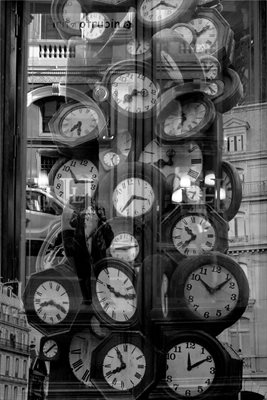 קולאז' שעונים בארמון B 00- 111 שחור לבן