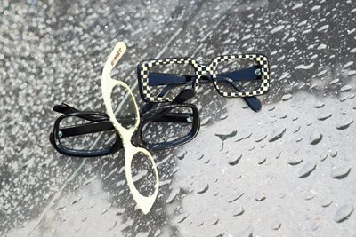 משקפיים וינטג' עם טיפות גשם 00174