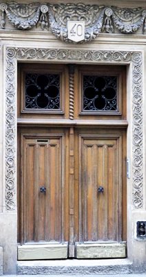 דלת ברחוב 40 סאנט לאזר 0815- 5